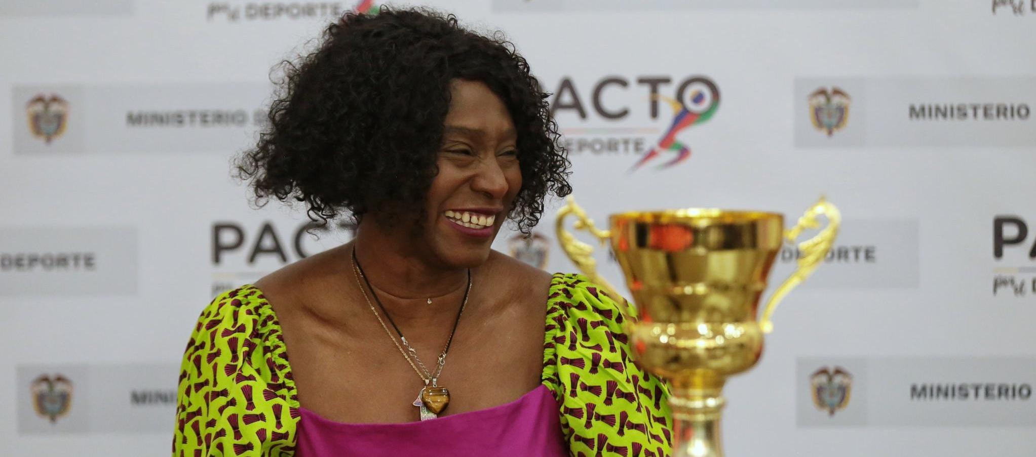 María Isabel Urrutia.