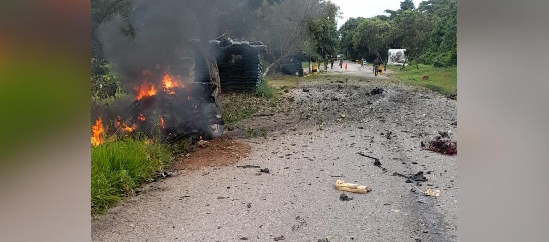 Atentado con carro bomba en Arauca.