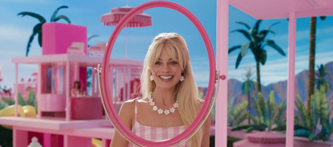 La actriz Margot Robbie durante un fragmento de la película "Barbie".