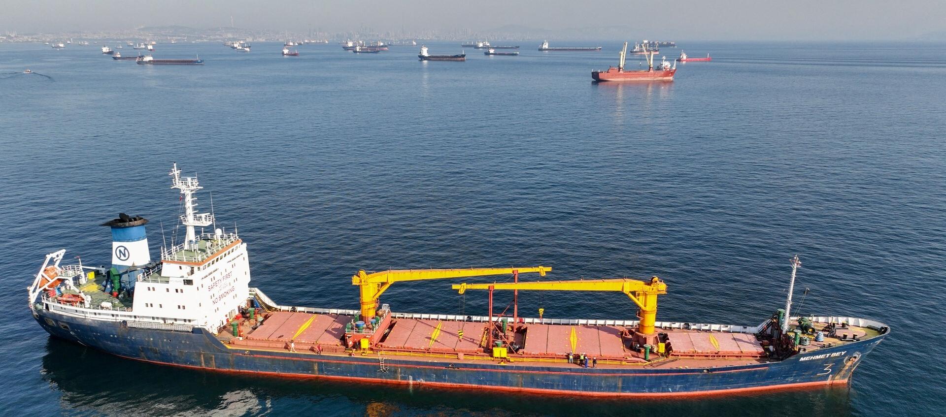 Buques en el Mar Negro. 