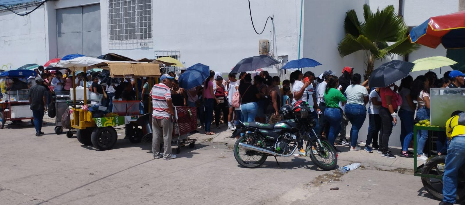 Caos en la entrega del subsidio Renta Ciudadana.