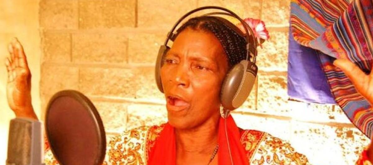 Ceferina Banquez, cantante.