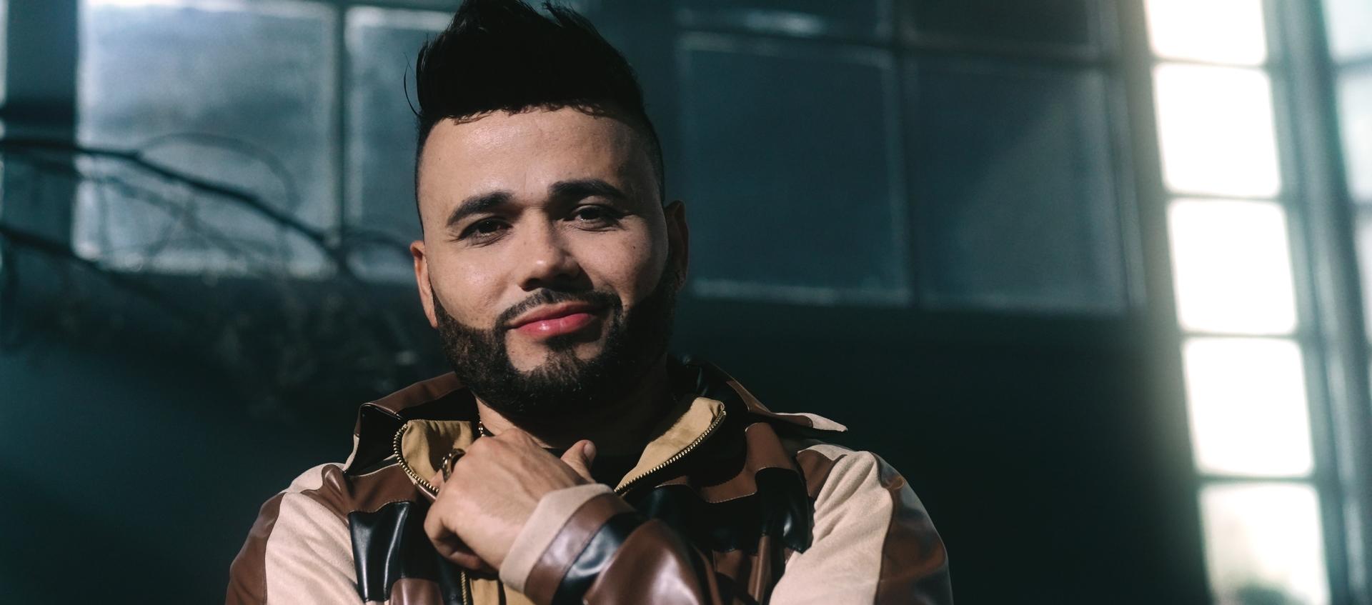 Cantante Ciro Quiñonez.