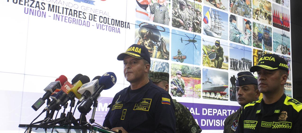 El comandante de la Fuerza Naval del Pacífico, contralmirante Carlos Alberto Serrano Guzmán.