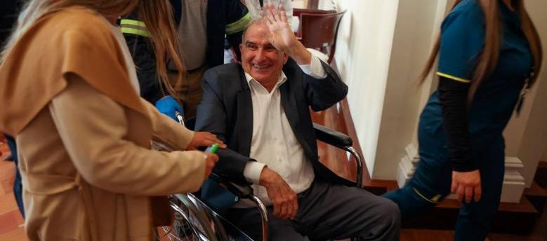 El senador Humberto De la Calle cuando en agosto pasado tuvo problemas de salud en plena sesión del Congreso.