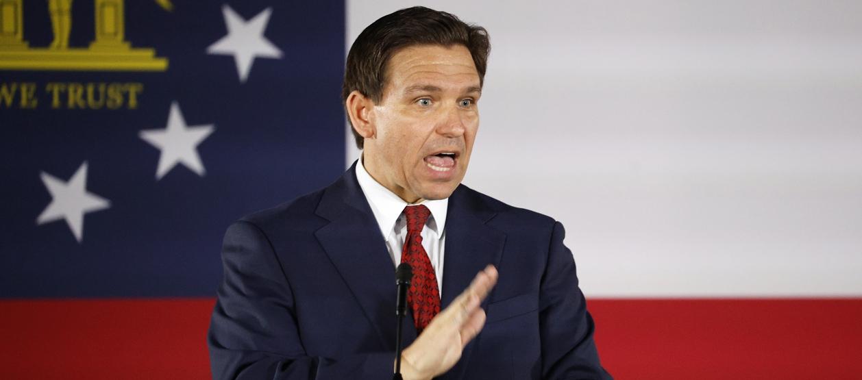 El gobernador de Florida y candidato a las primarias republicanas, Ron DeSantis.