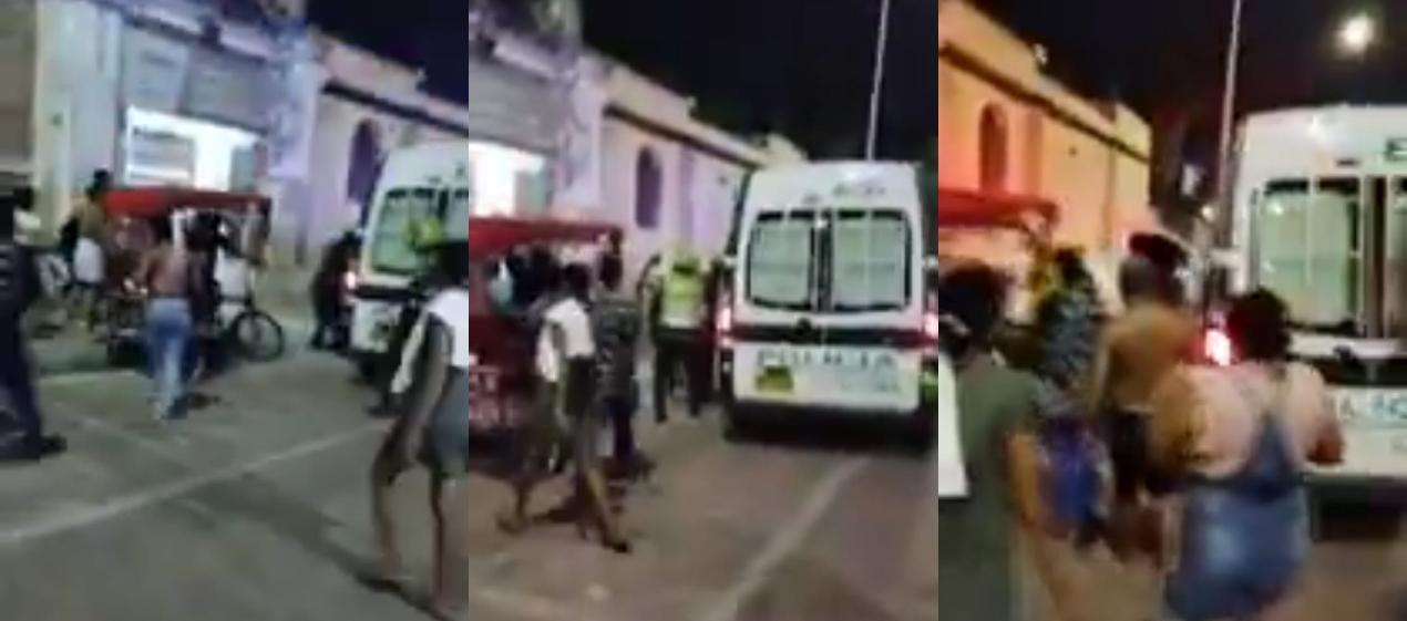 Momento en que el hombre fue llevado por la Policía al Hospital General de Barranquilla. 