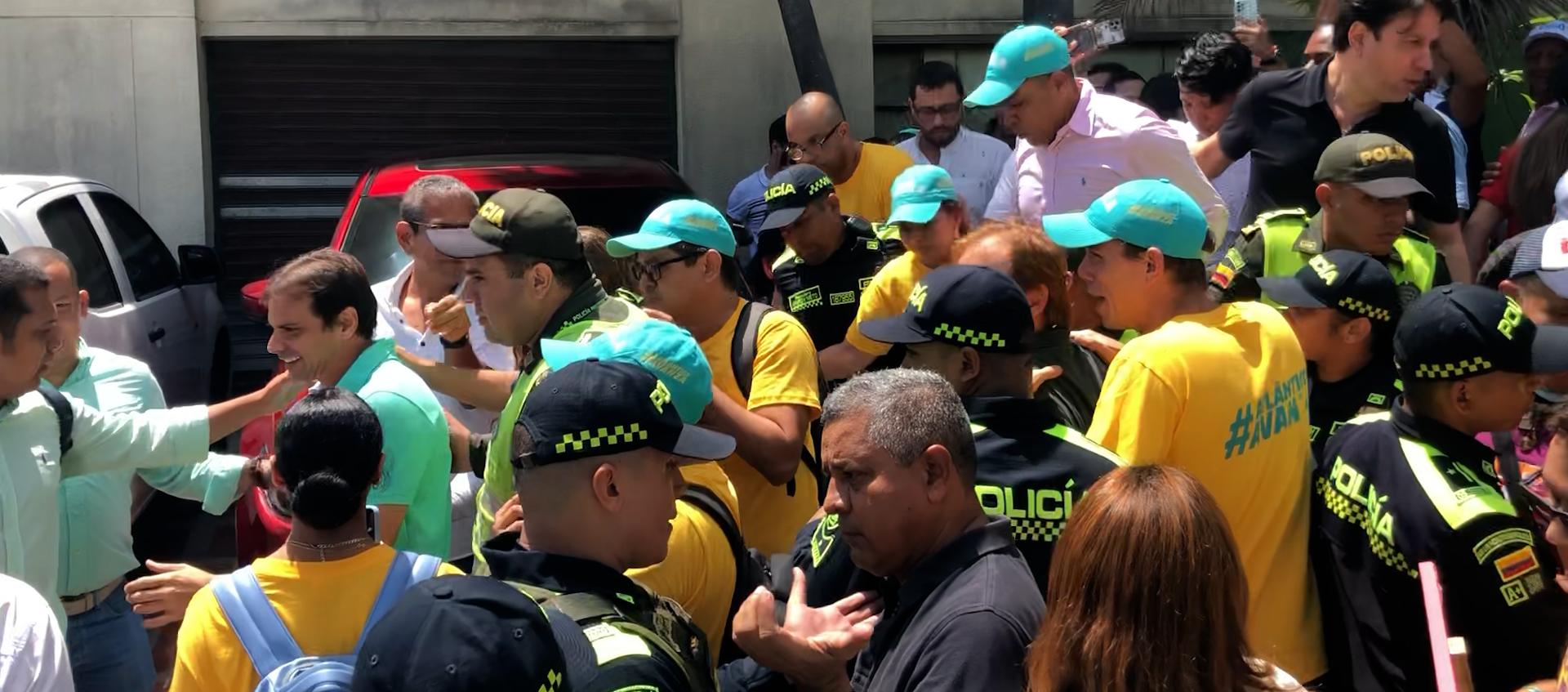 Inscripción de Alfredo Varela en la Delegación de la Registraduría.