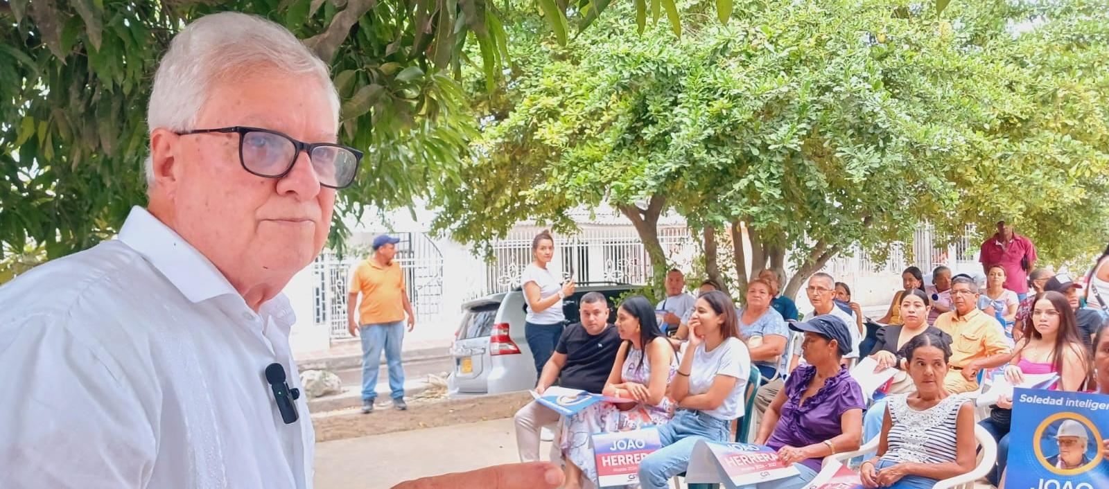 El candidato a la Alcaldía de Soledad, Joao Herrera.