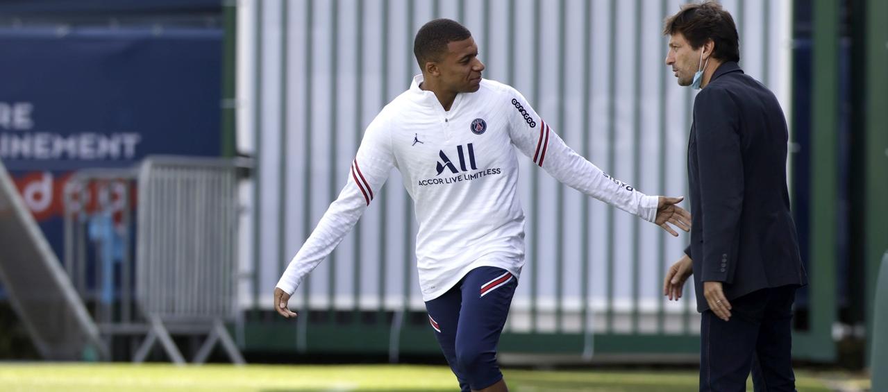 Kylian Mbappé y Leonardo.