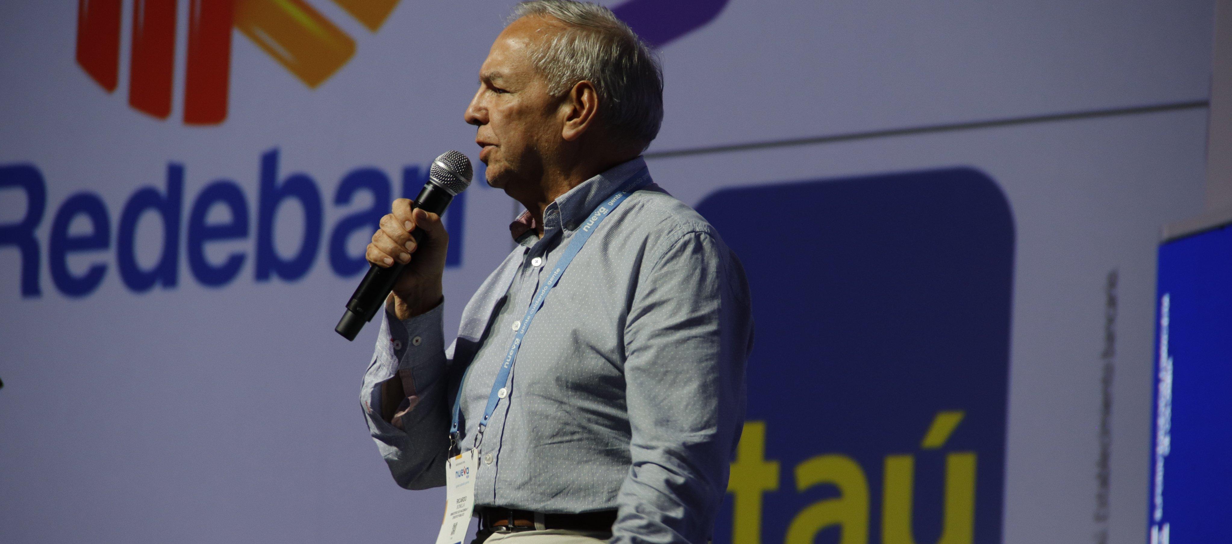 El Ministro de Hacienda, Ricardo Bonilla.