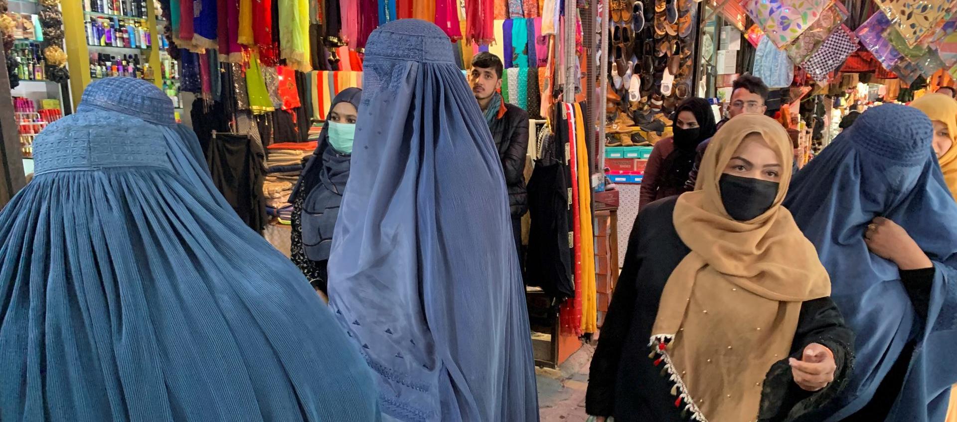 Mujeres en Kabul. 