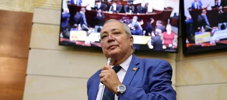 Iván Name, presidente del Congreso.