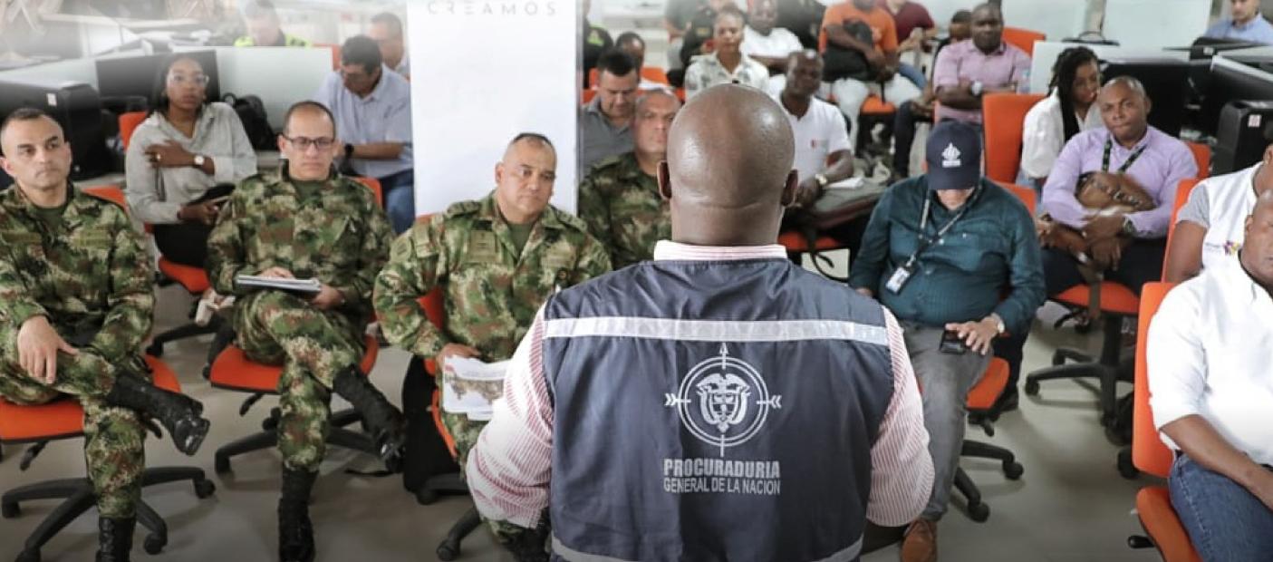 Procuraduría se reunió con militares.