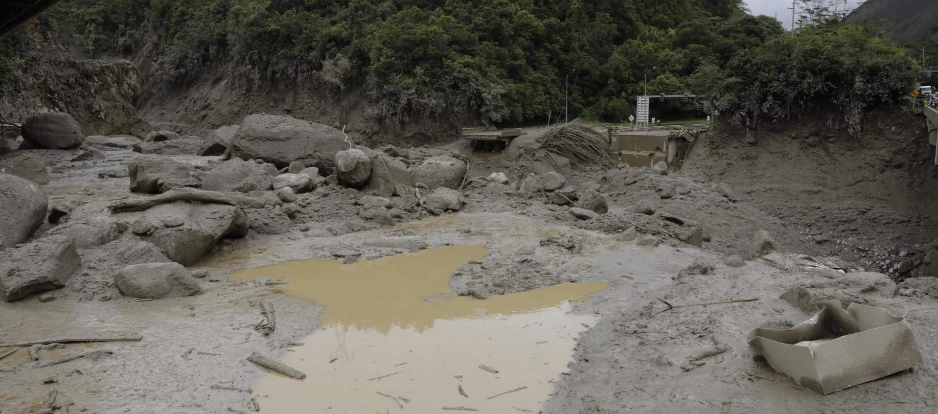 26 muertos ha dejado la tragedia en Quetame.