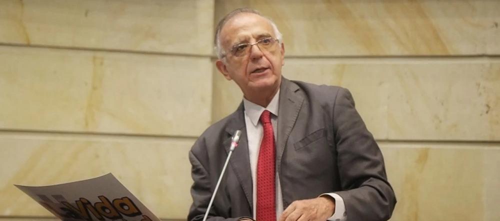 Iván Velásquez, ministro de Defensa.