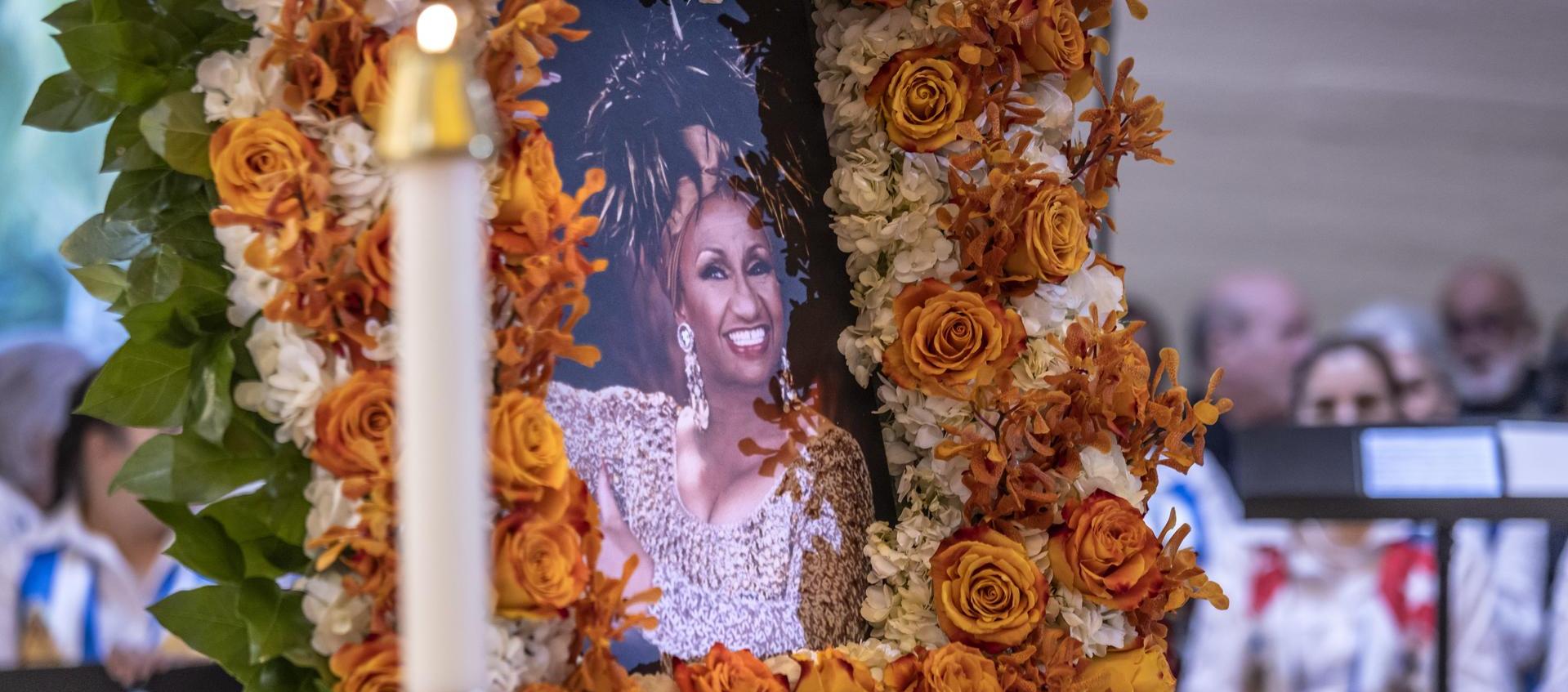 Una foto de Celia Cruz en el Santuario Nacional de Nuestra Señora de la Caridad, en Miami 