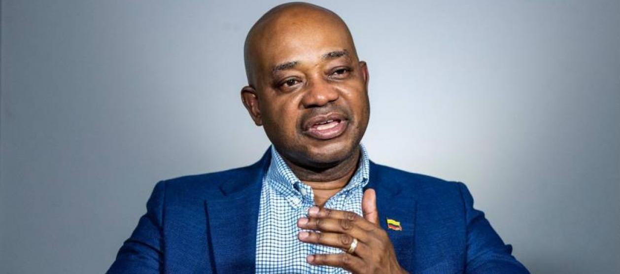 El Embajador en Washington, Luis Gilberto Murillo.