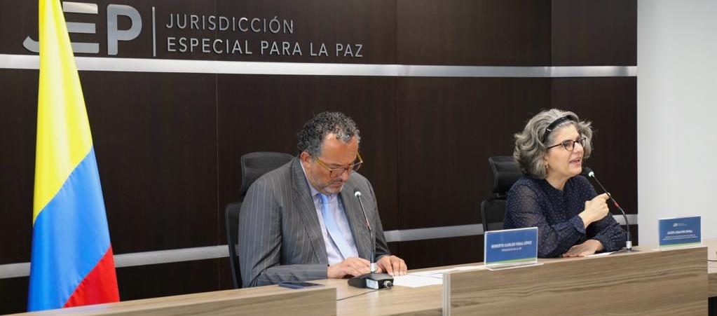 Los magistrados Roberto Vidal y Julieta Lemaitre