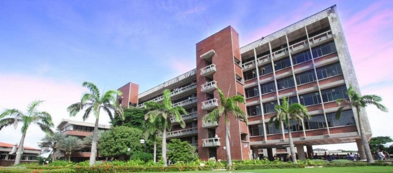 Fachada de la Universidad del Atlántico.