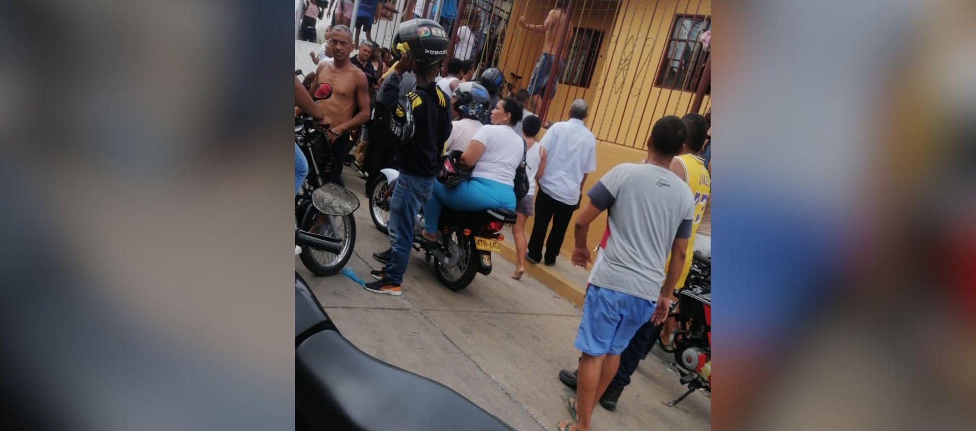 La víctima se encontraba en la terraza de una vivienda.