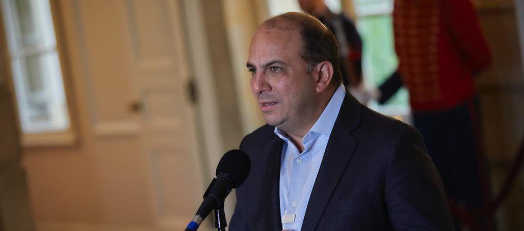 El Defensor del Pueblo, Carlos Camargo.