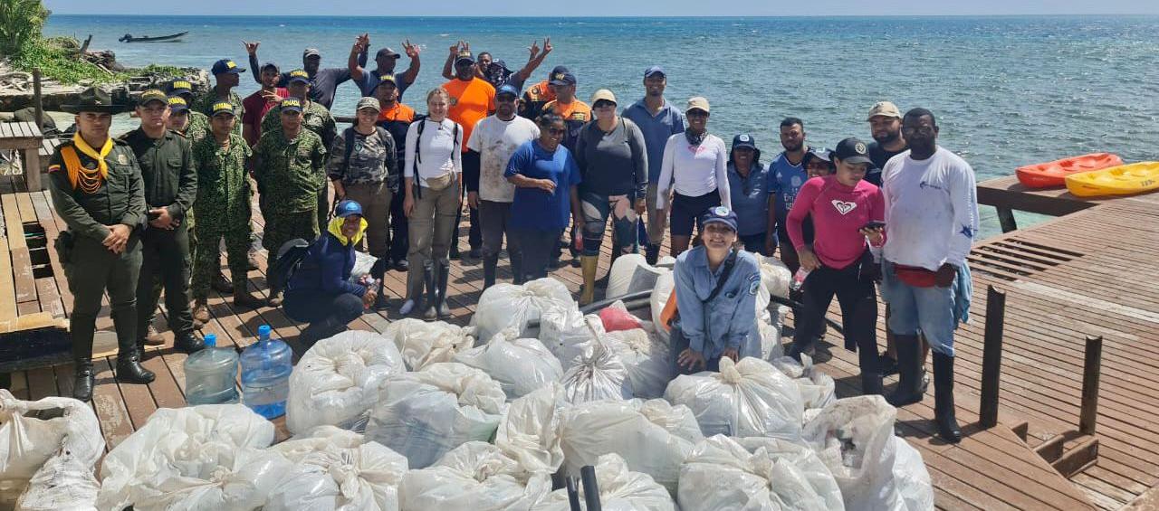 56 voluntarios participaron en la actividad. 