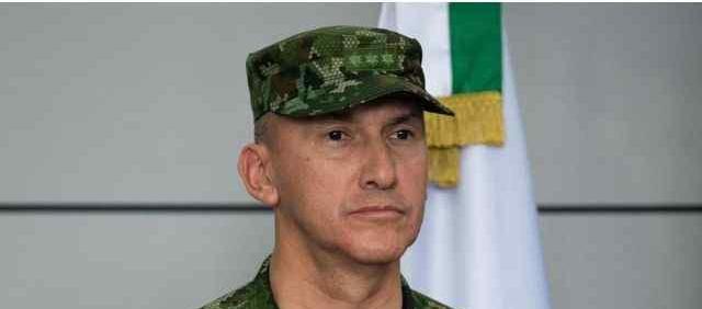 General Luis Mauricio Ospina, Comandante del Ejército.