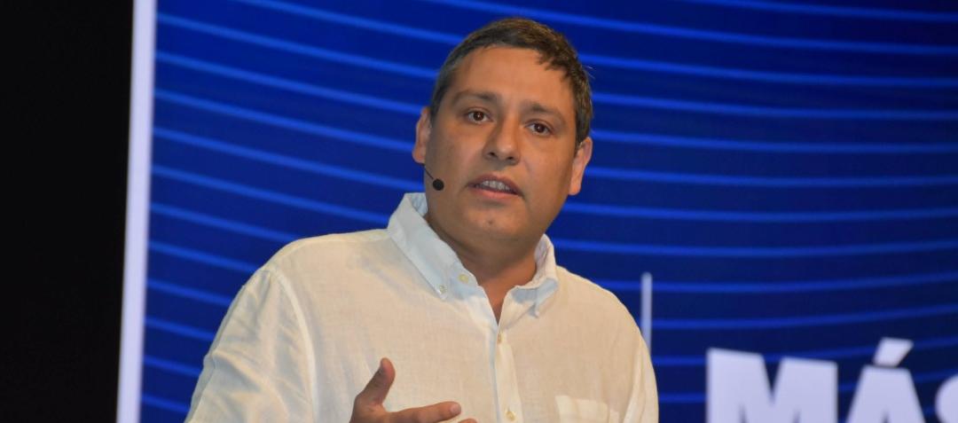 Mauricio Lizano, Ministro de las Tecnologías.