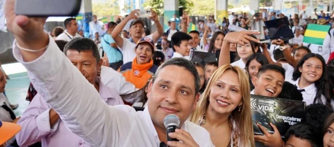 Ministro de las TIC, Mauricio Lizcano.