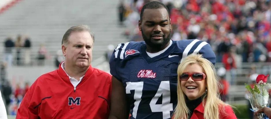 Sean Tuohy, Michael Oher y Leigh Anne Tuohy.