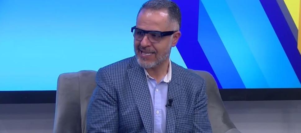 Pedro Briones, dirigente del partido en la parroquia de San Mateo, Ecuador