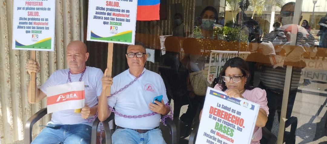 Protesta del Magisterio en la Clínica General del Norte, en Los Andes