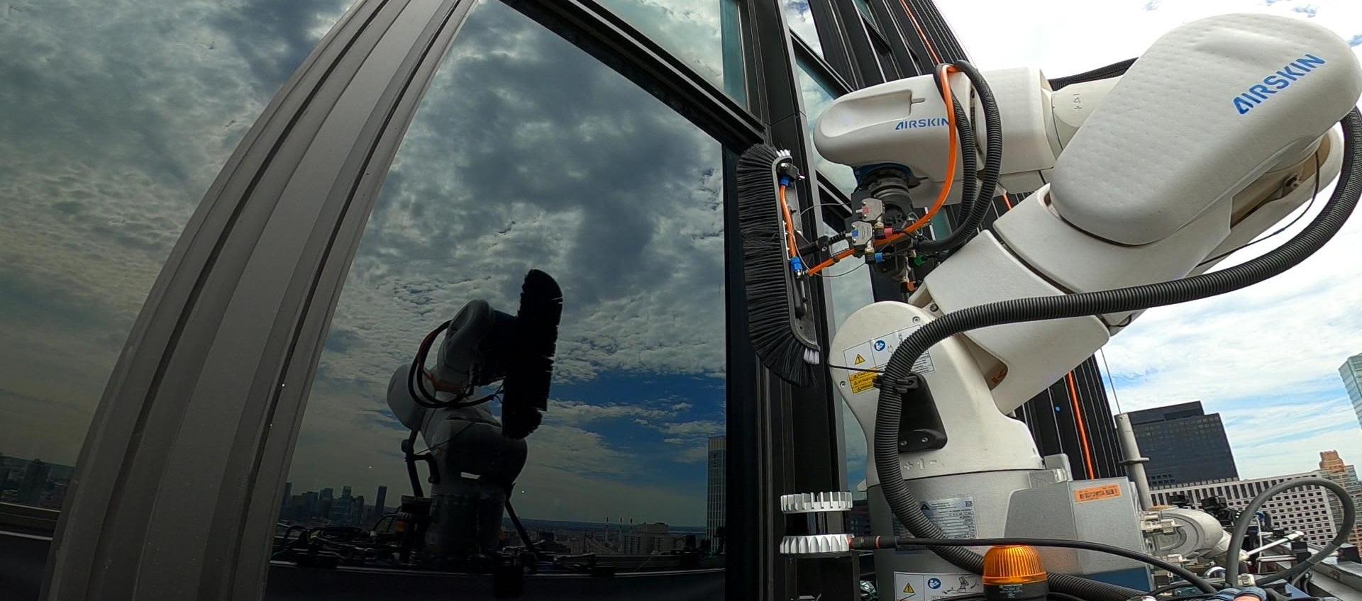 El robot ha sido bautizado como Ozmo.