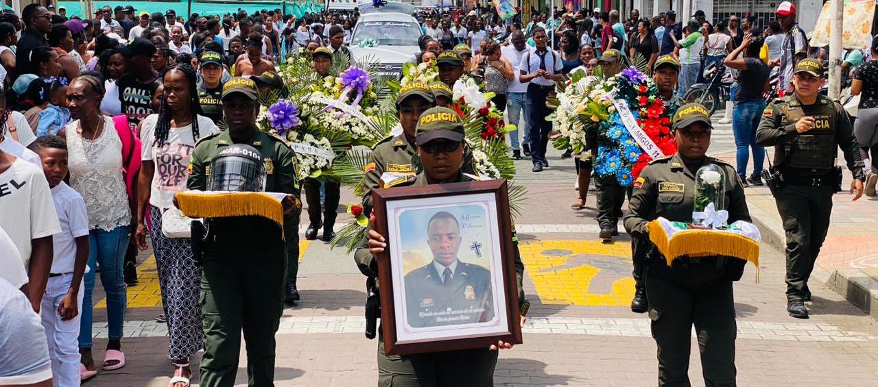 Sepelio del patrullero Jefferson Valencia. 