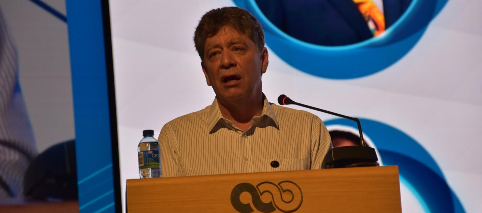 Bruce Mac Master, presidente de la Asociación Nacional de Industriales (Andi).