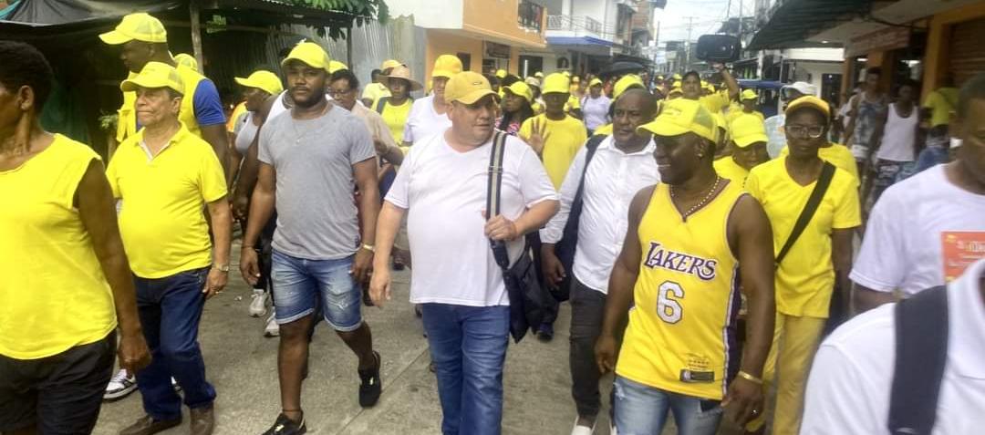 William Peñaranda llevando a cabo su campaña.