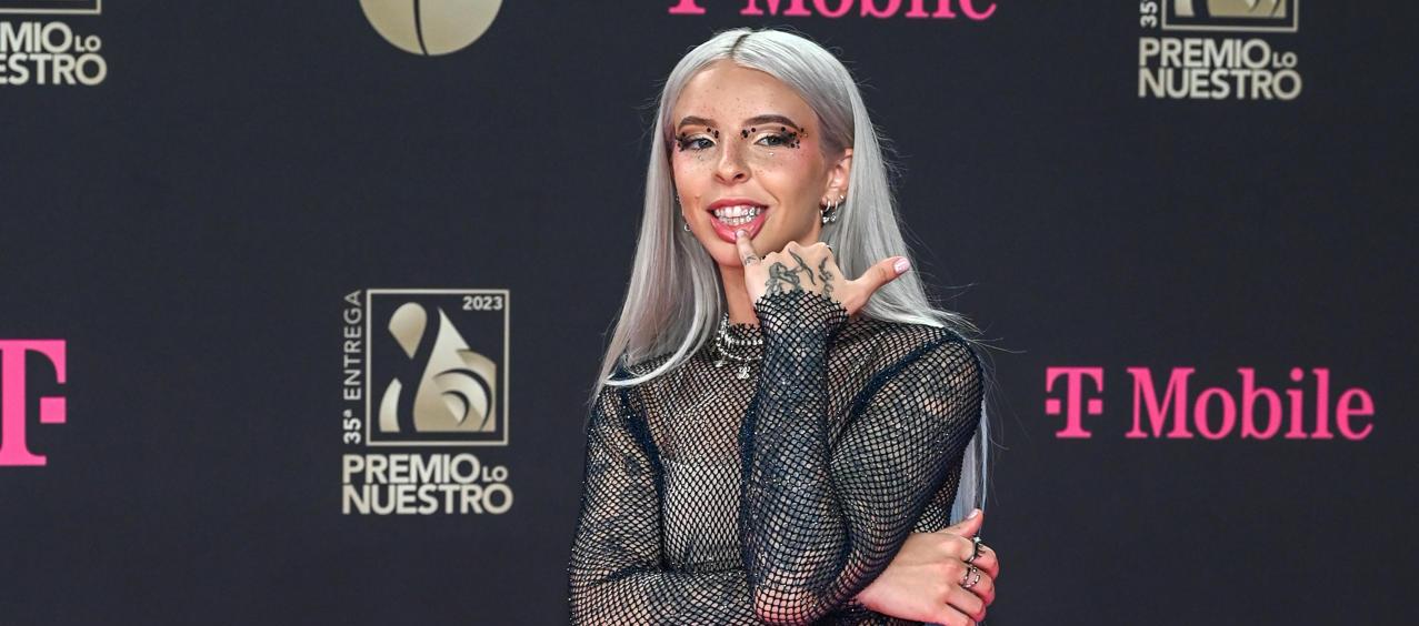 Cantante Young Miko.