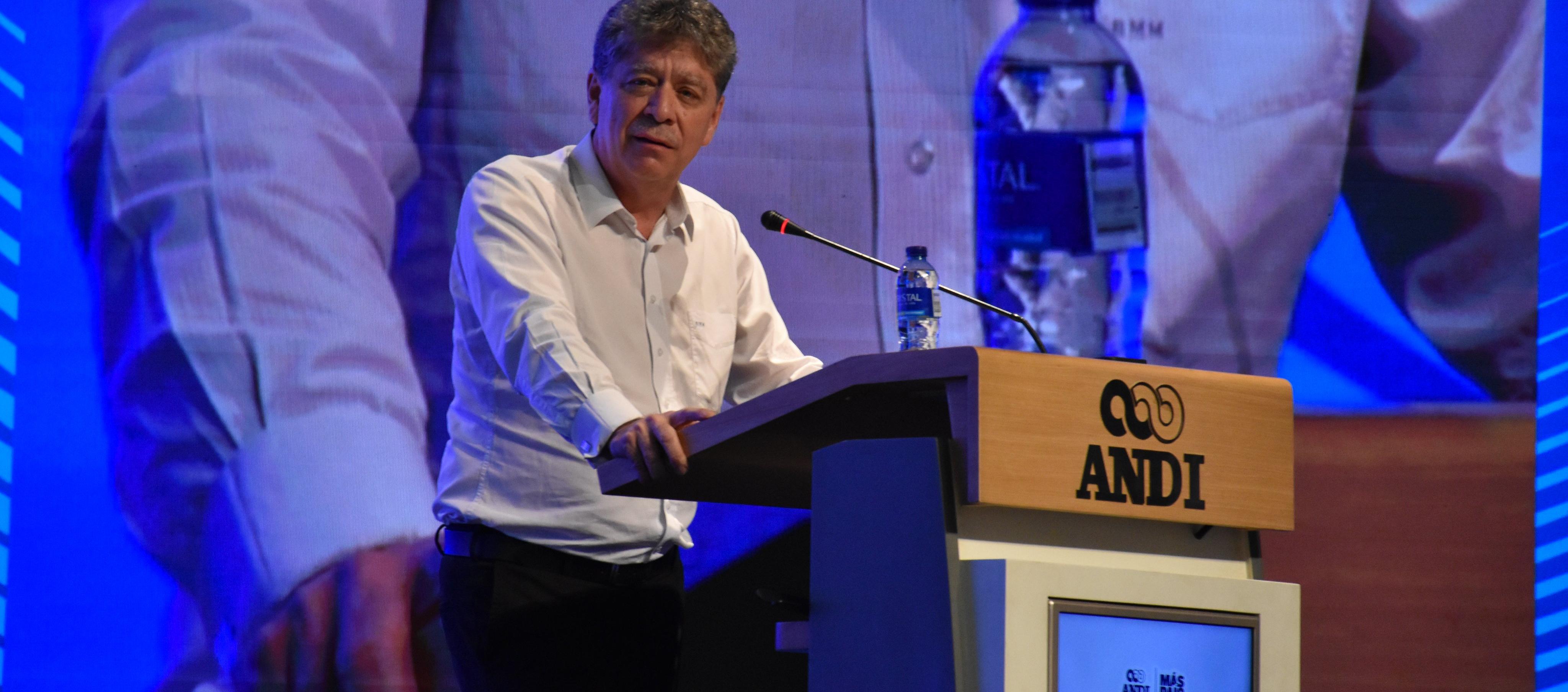 Bruce Mac Master, presidente de la ANDI