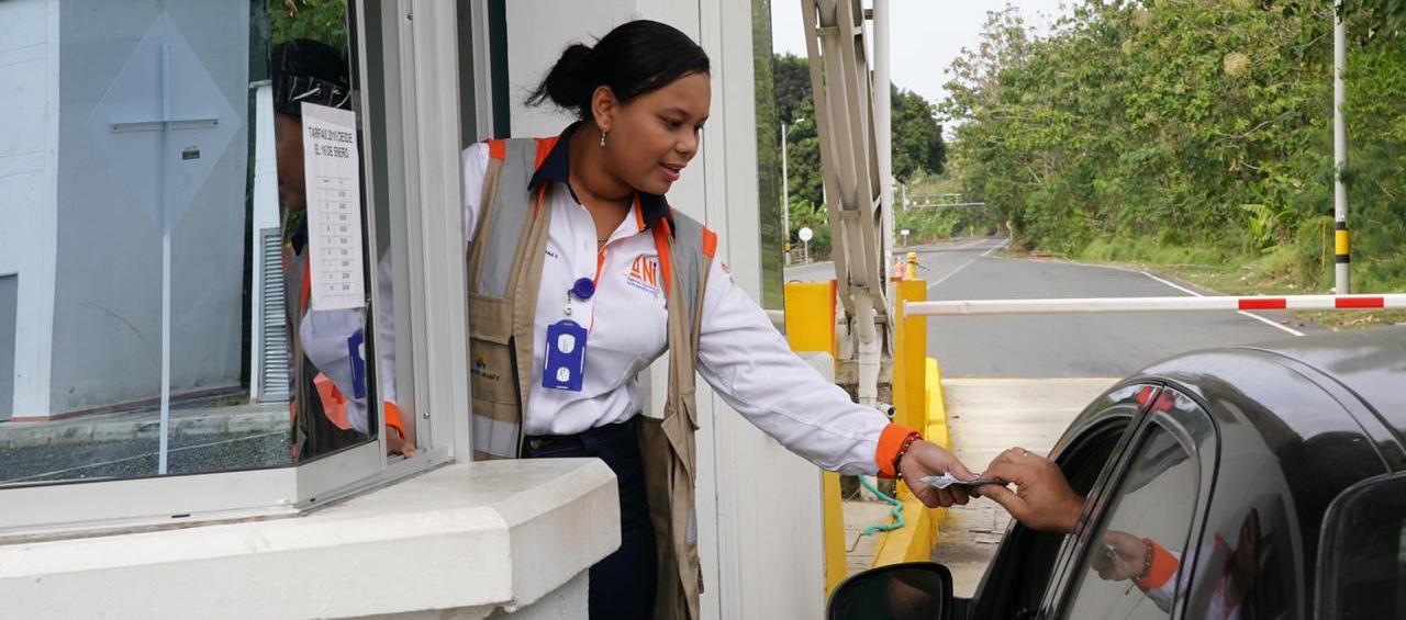 Las tarifas de los peajes concesionados están congeladas desde comienzos de este año