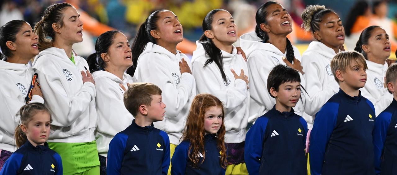 Las integrantes de la Selección Colombia durante los actos protocolarios.
