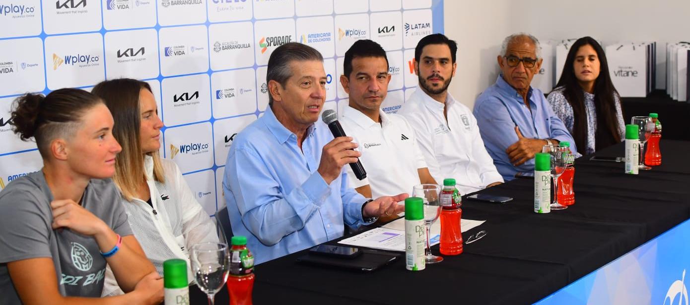 Jhan Fontalvo, director del Barranquilla Open WTA 125, durante la presentación del torneo.