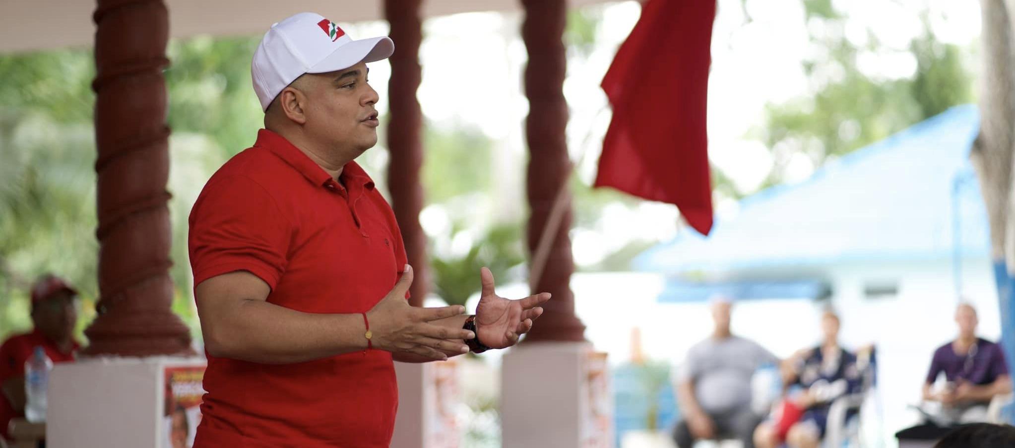 El candidato Fabián Bonett.