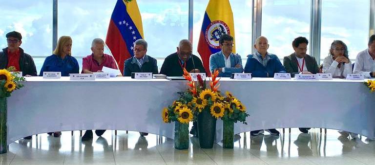 Mesa de dialogo de Gobierno con el ELN en Caracas.