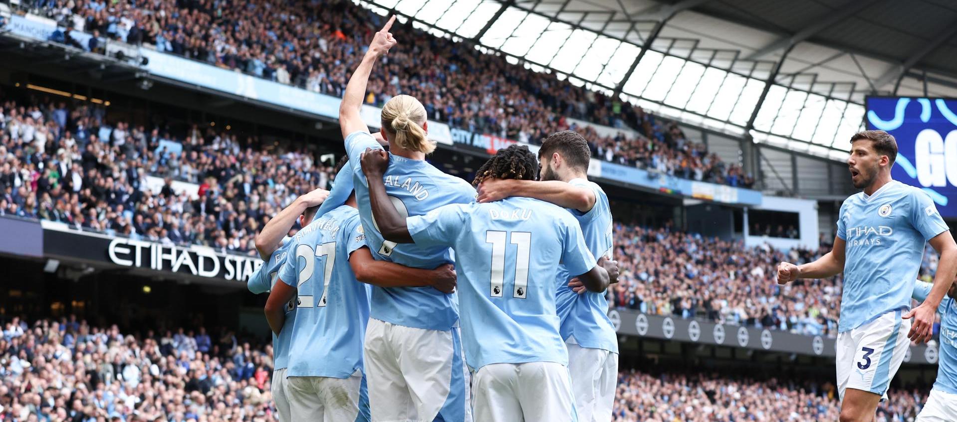 Erling Haaland celebra su gol ante el Nottingham Forest.