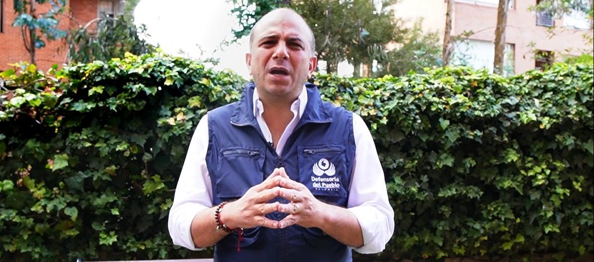 El Defensor del Pueblo, Carlos Camargo.