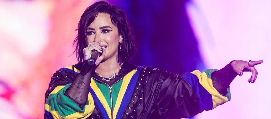 Demi Lovato en concierto.