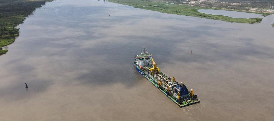 Canal de acceso al Puerto de Barranquilla.
