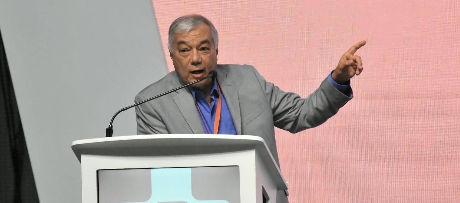 César Ferrari, Superintendente Financiero