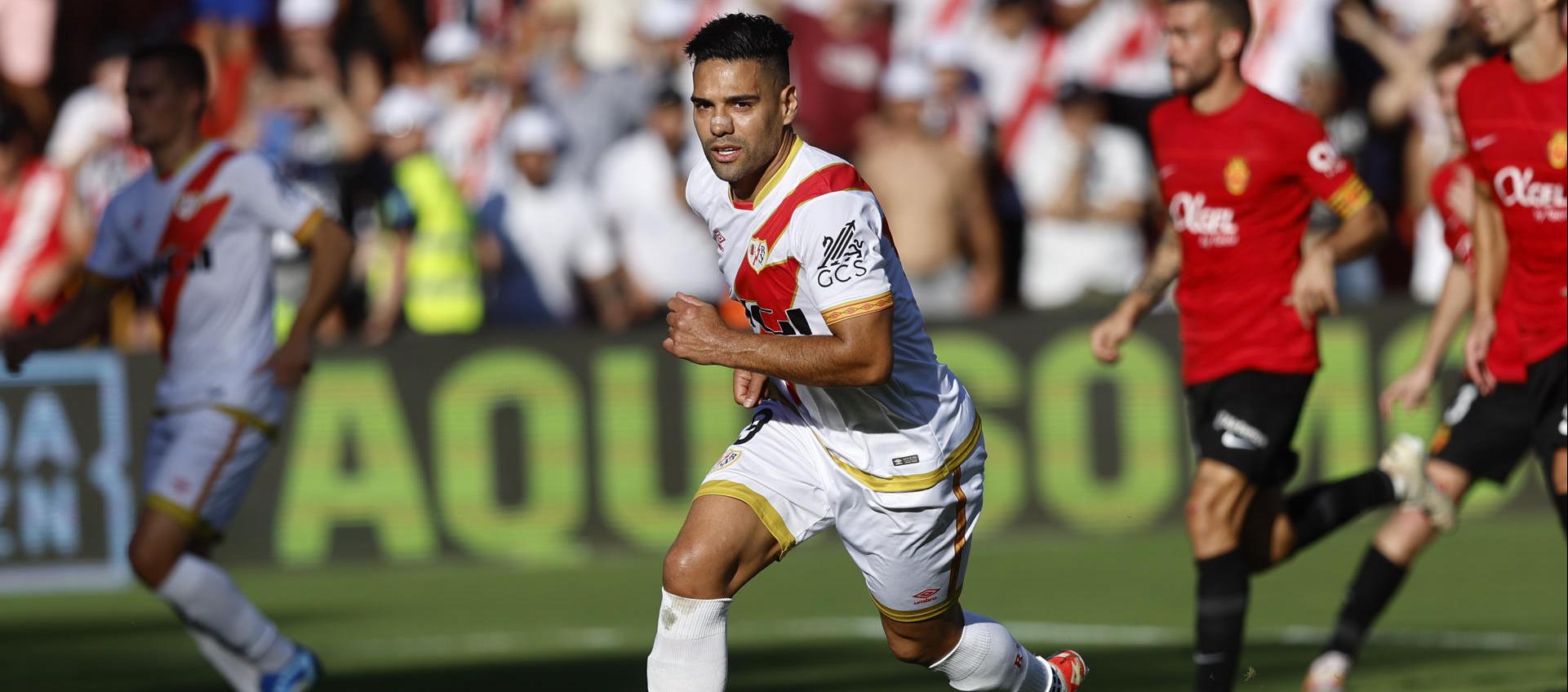 Radamel Falcao celebrando el empate del Rayo Vallecano.